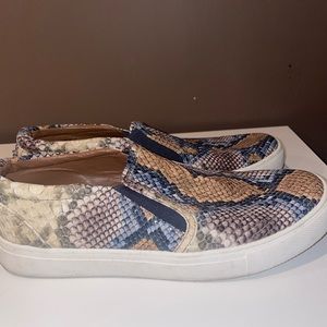 snakeskin steve maddens